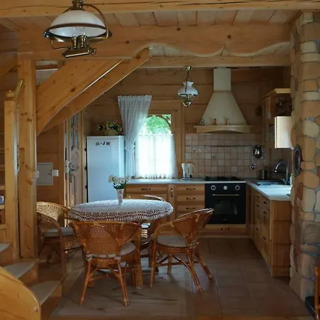 W Willi Busola Homestay