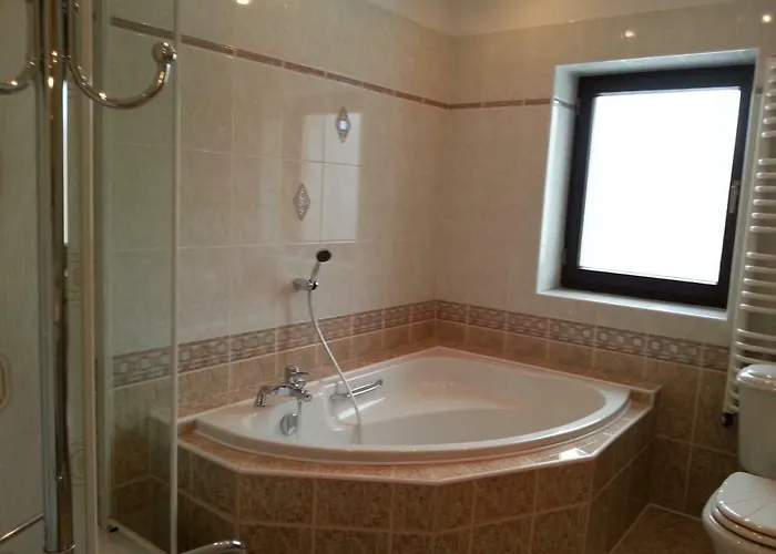 W Willi Busola Accommodatie bij particulieren *